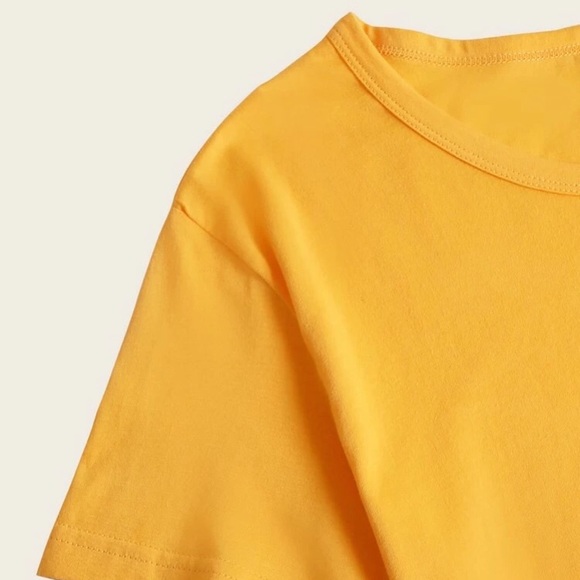 ‼️LAST ONE‼️🐝 Happy Shirt!! - Picture 3 of 3